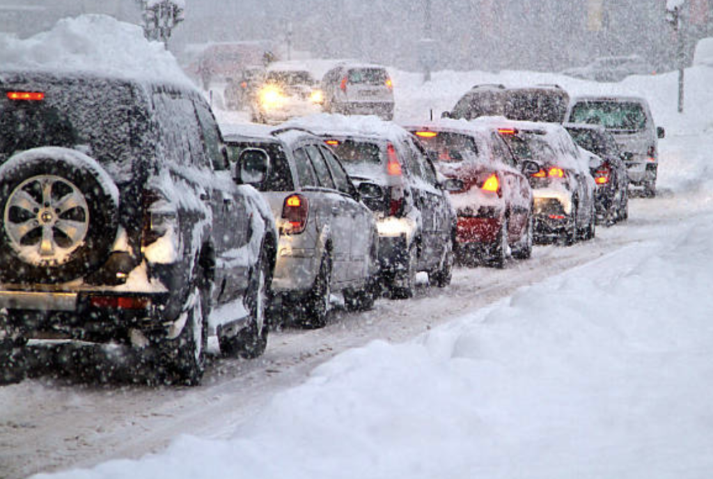 Guía de cómo preparar tu coche para la nieve