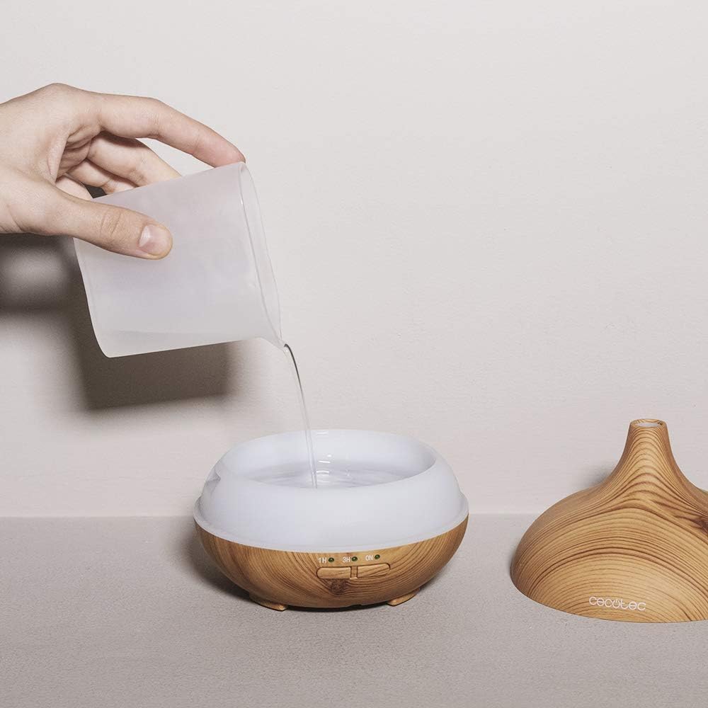 Cecotec Humidificador Ultrasónico y Difusor de Aromas con Temporizador Pure Aroma 150 Yang. Capacidad 150 ml, Temporizador 3 Horas, 7 Colores led, Función...